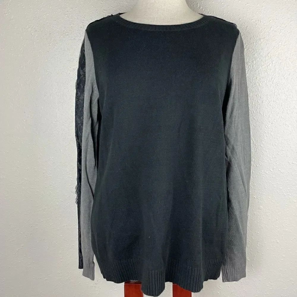 NWOT JW Style Sweater 